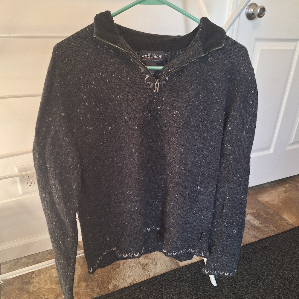 Gray Woolrich Pullover Sweater